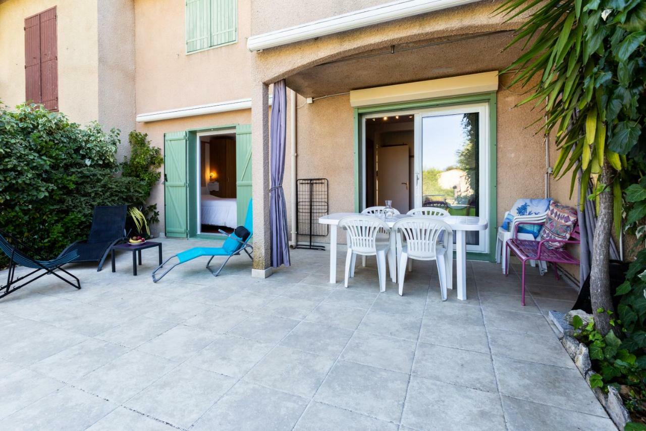 T3 Rez De Jardin,Piscine Privee Saint-Cyr-sur-Mer Exterior foto